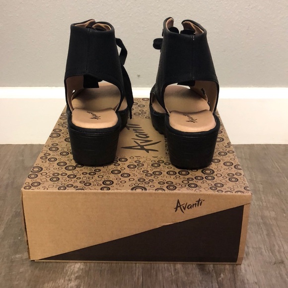 Avanti Torrie Black wedge shoe - Picture 3 of 4